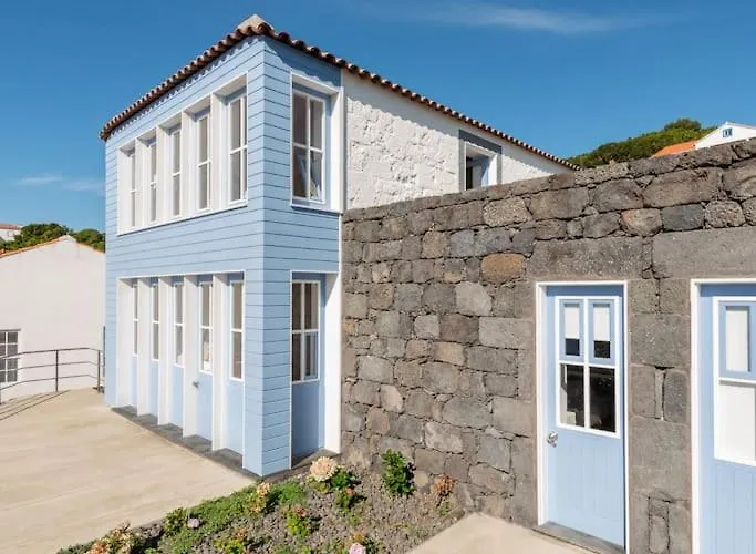 Casa Pereiras Calheta de Nesquim