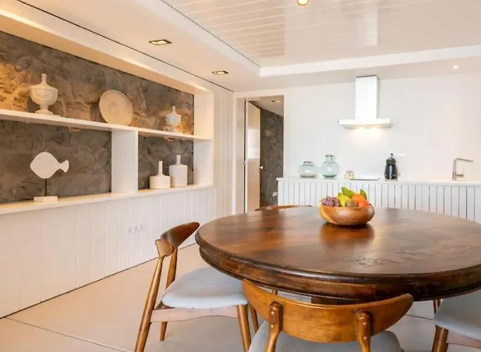 Casa Pereiras Calheta de Nesquim